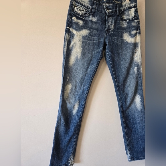 7 FOR ALL MANKIND Josephina Skinny Boyfriend Distressed Blue Jeans. Size 26 - Picture 2 of 15